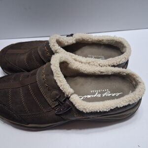 EASY SPIRIT Exploreza 24 Dark Brown Suede Leather FauxFur Slip-on Clog Shoe 91/2